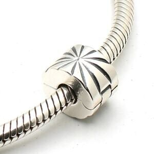 Authentic PANDORA Sunburst Clip Charm -790210